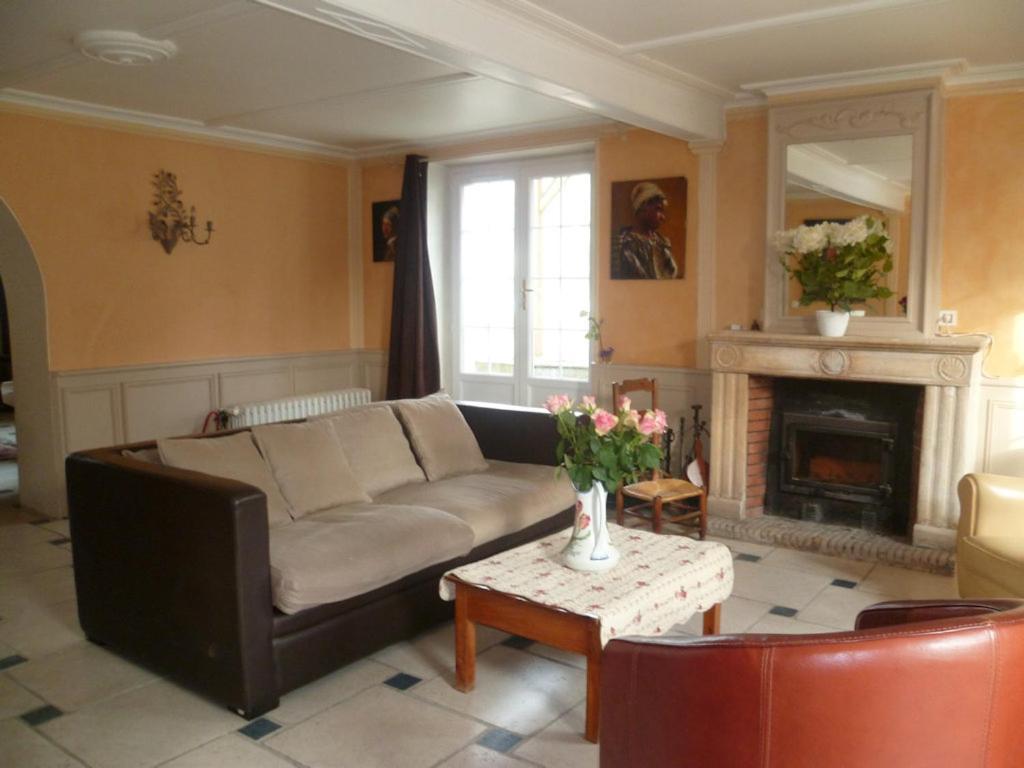 La Tonnelle Fleurie Chambres D'Hotes Sainte-Soulle Buitenkant foto